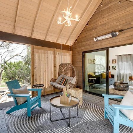 Lucky Arrow Retreat Hotel Дрипинг Спрингс Екстериор снимка